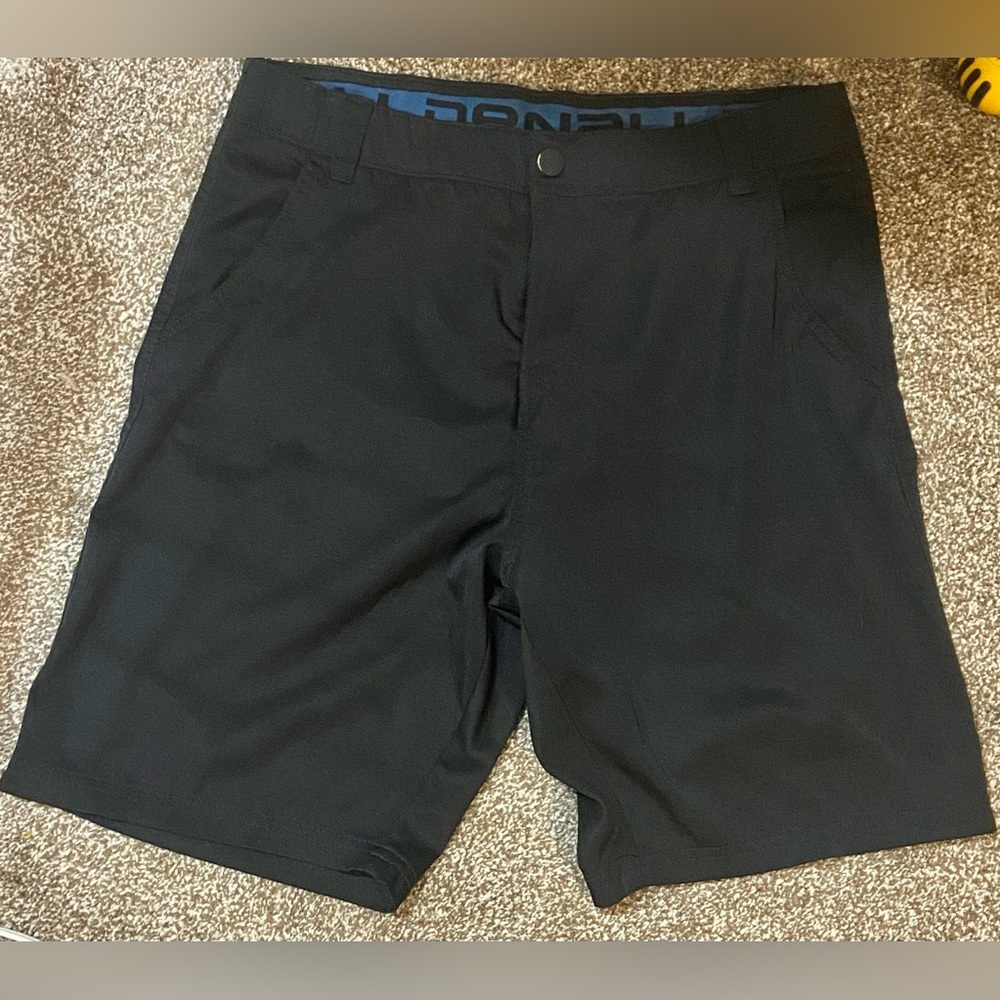 Denali Men Shorts Sz 30 Black Flat Front Stretch Golf Hybrid Walk Casual Outdoor